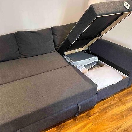 Comfortable 1 Bedroom And Double Sofa Bed Flat London Luaran gambar